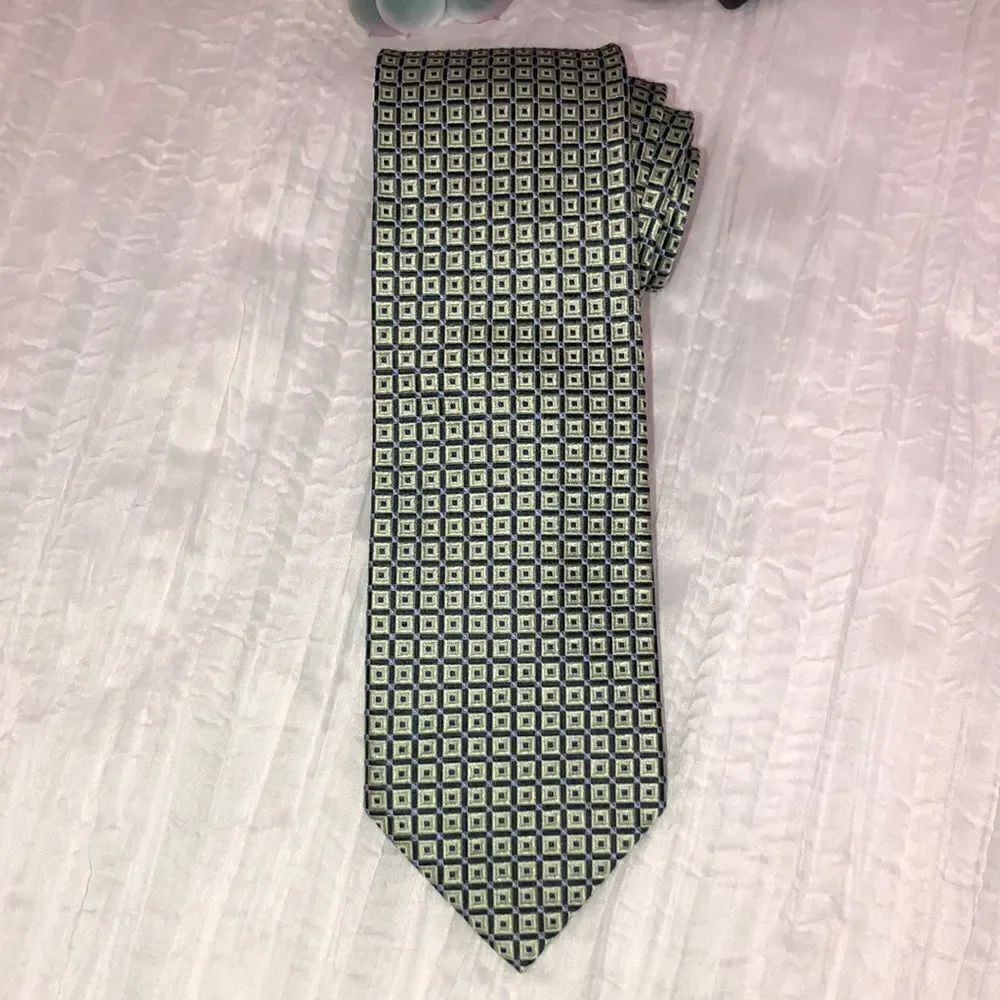 Chaps Light Green Blue Navy Silver Silk Tie